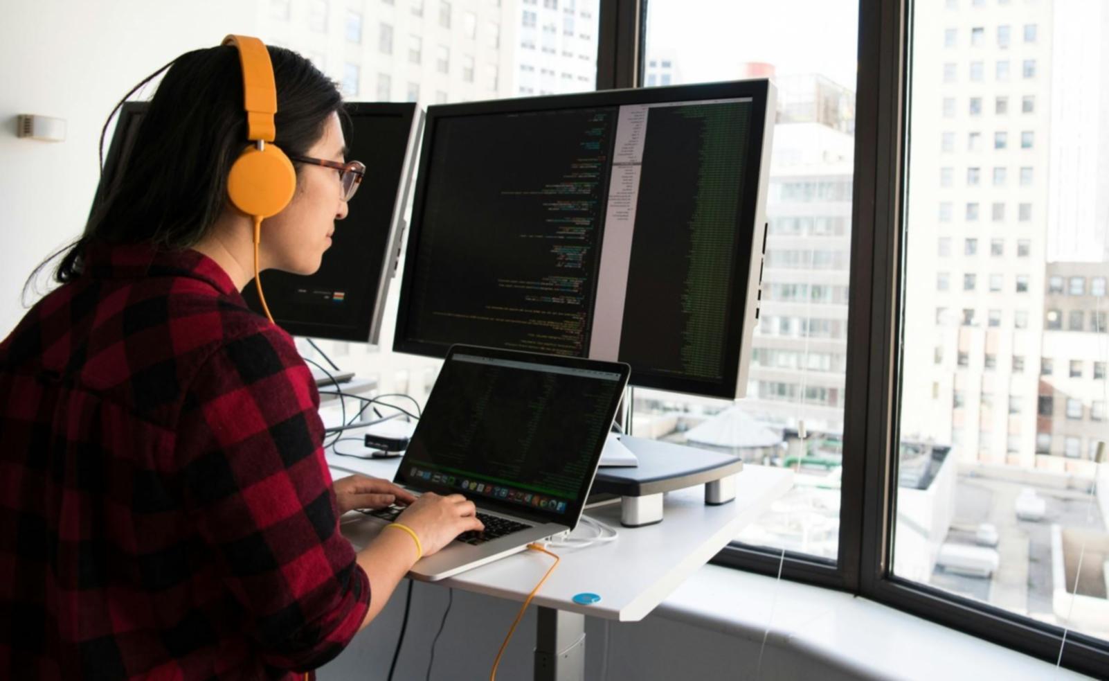 Навчальний простір для вивчення фронтенд-дизайну